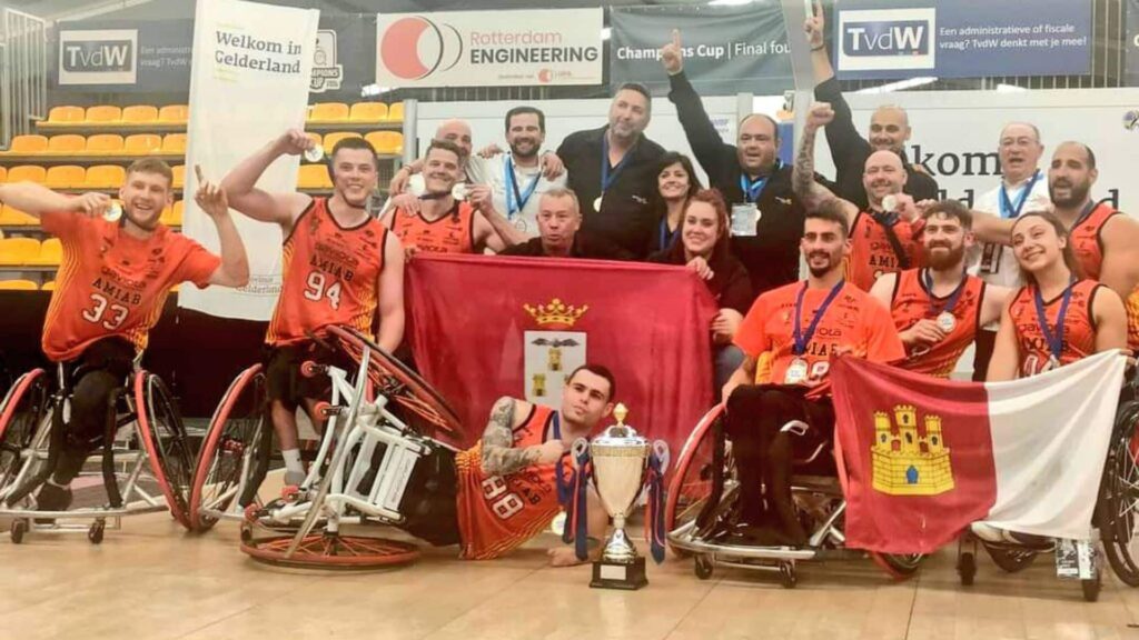 El Amiab Albacete alarga su tiranía en la Champions Cup