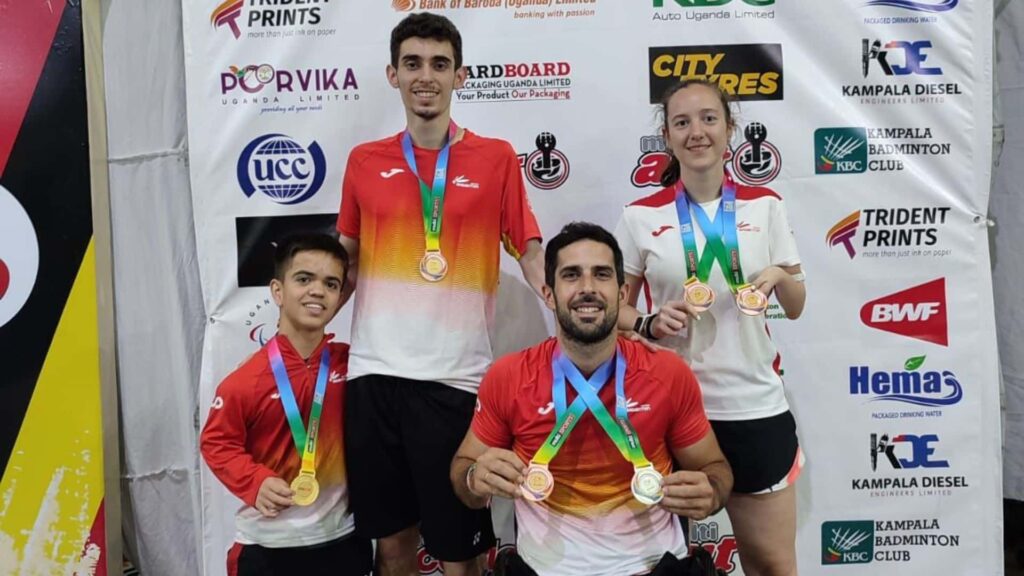 El bádminton español suma seis preseas en el Internacional de Uganda