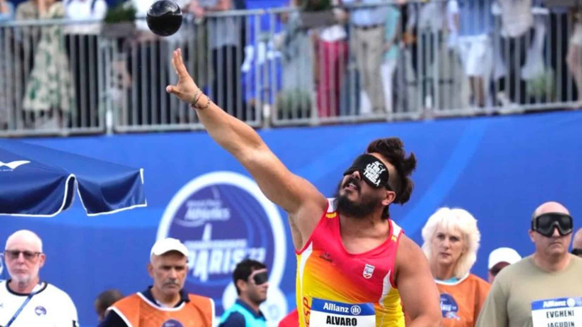 Álvaro del Amo, bronce mundial en lanzamiento de peso