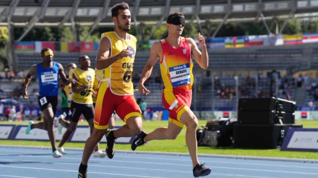 Gerard Descarrega logra la plata en 400 metros T11 en el Mundial