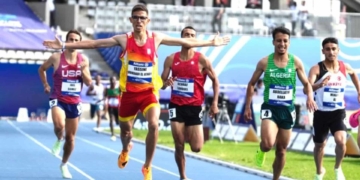 Yassine Ouhdadi completa su gran Mundial con una plata en 1.500 metros