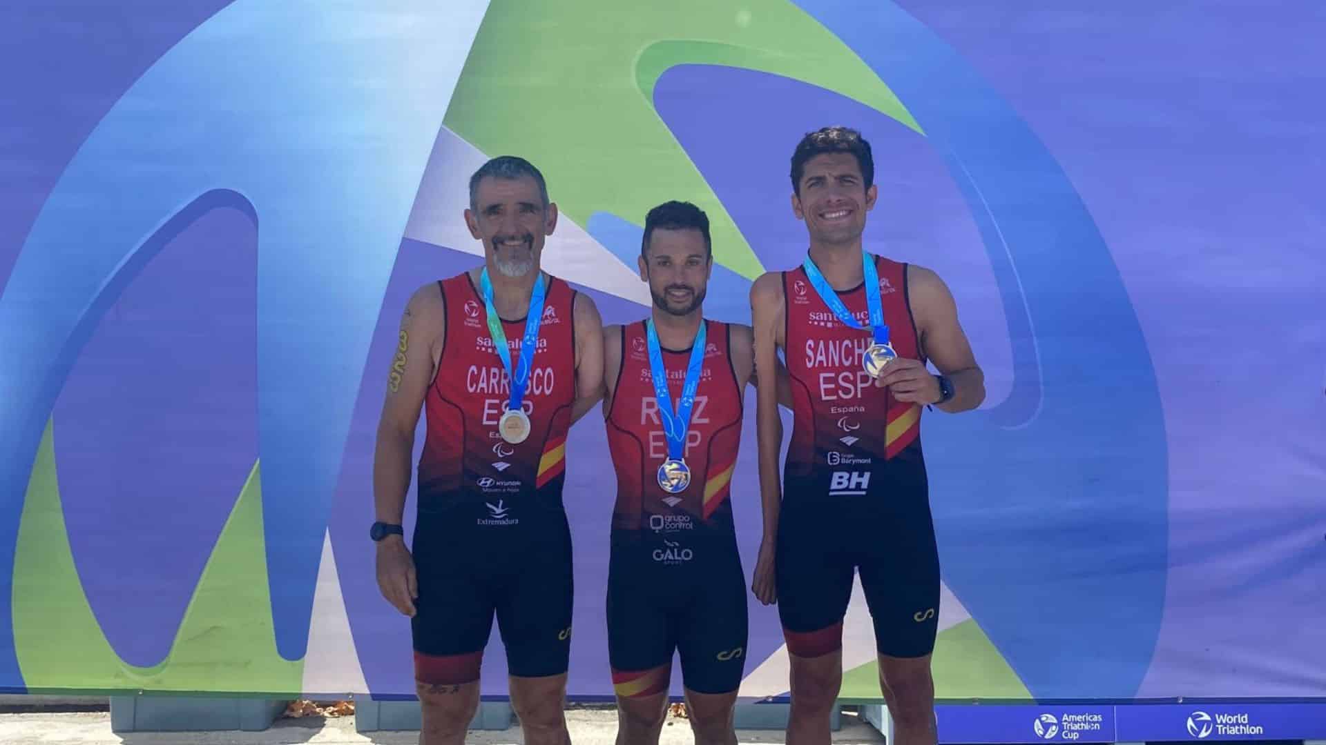 Kini Carrasco, Álex Sánchez y Jairo Ruiz suben al podio en la Copa del Mundo