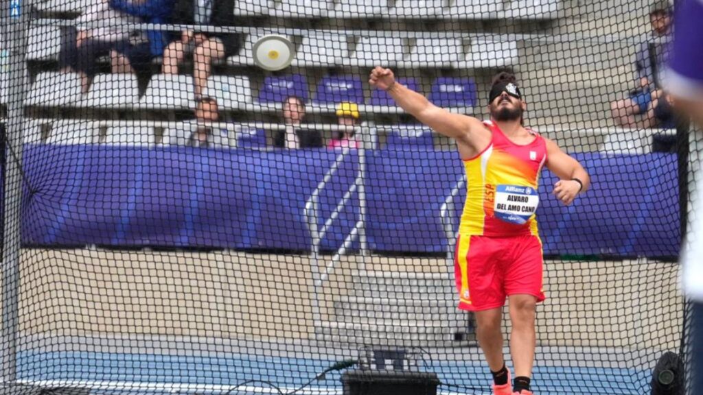 Álvaro del Amo, un discóbolo de bronce en el Mundial de París