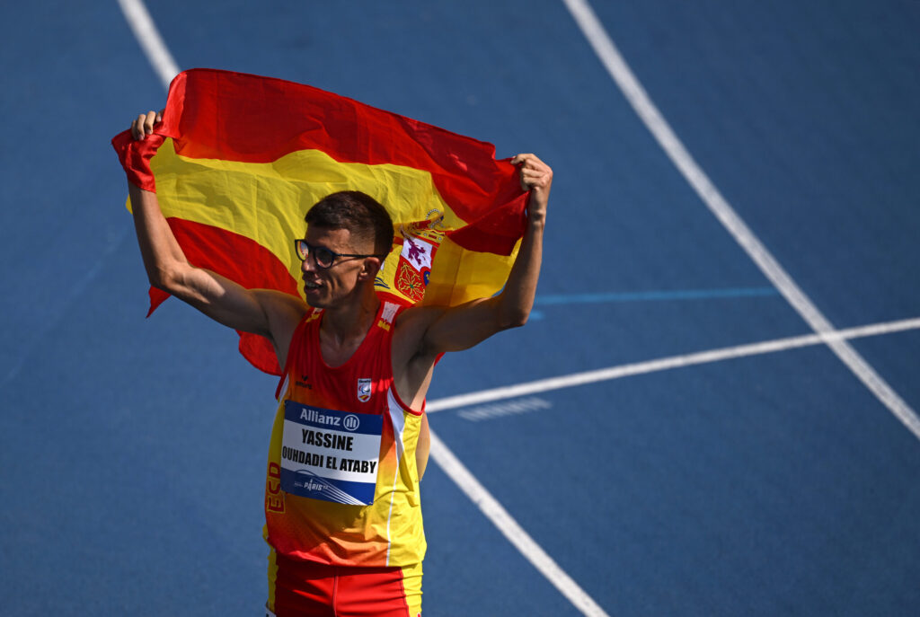 Yassine Ouhdadi se corona campeón mundial en 5.000 metros