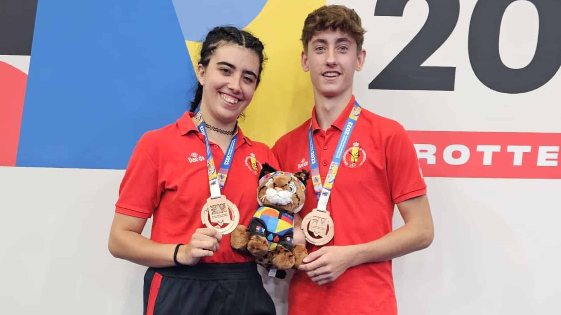 Bronces europeos en el tapiz para Joel Martín y Dalia Santiago