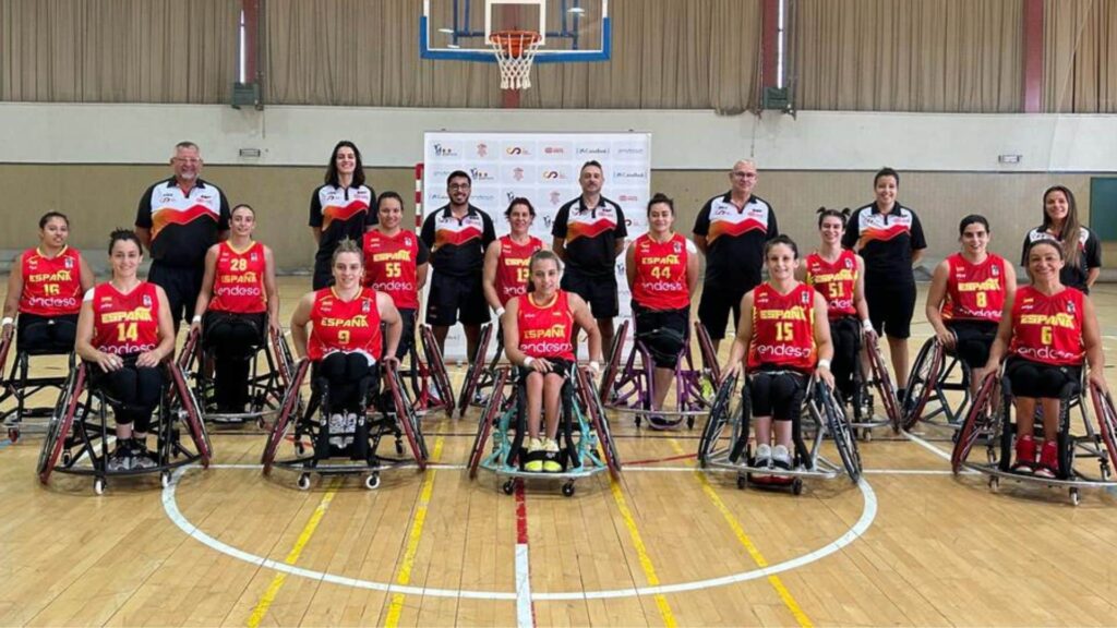 La selección española femenina de baloncesto en silla se abona al bronce europeo