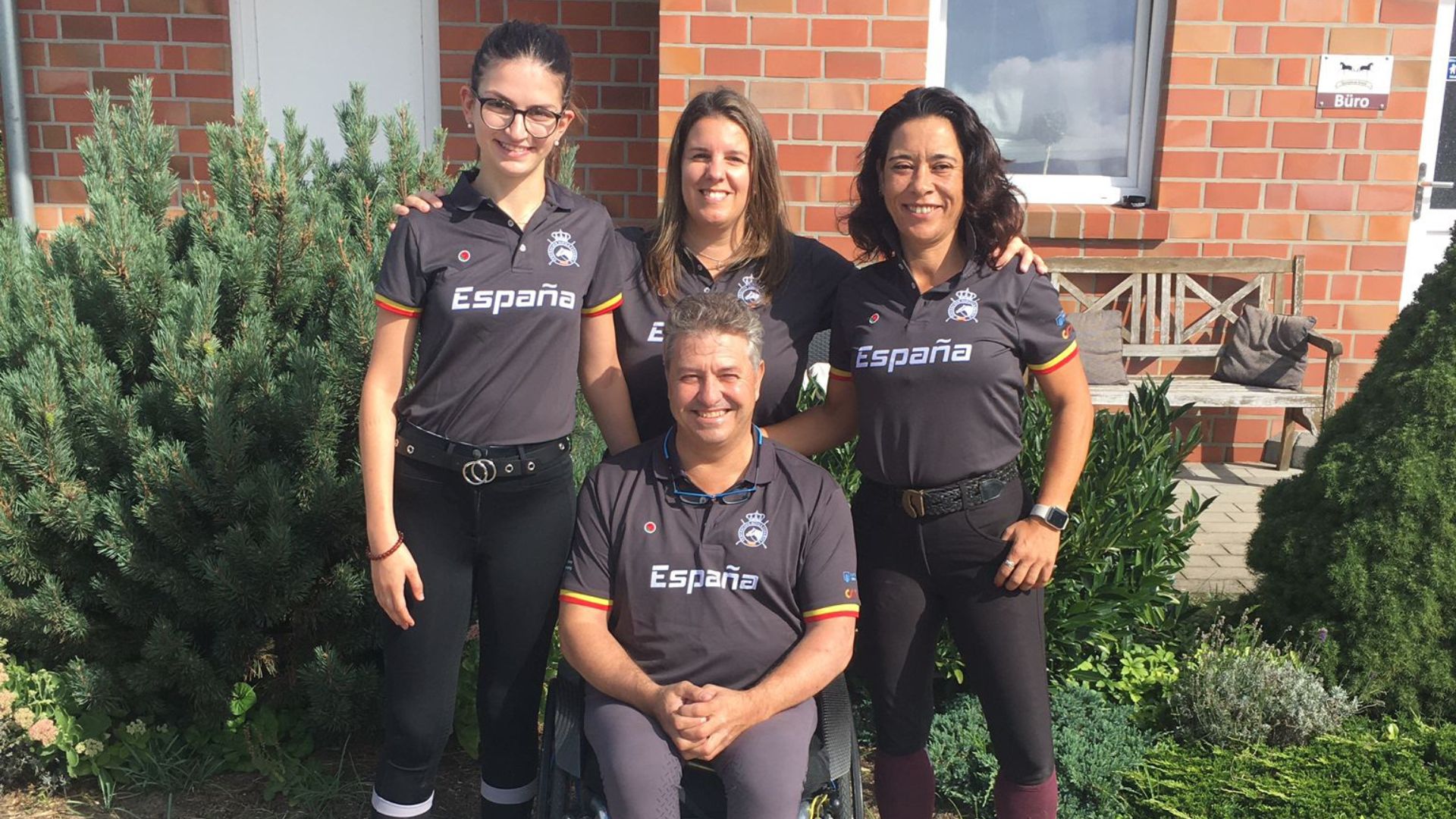 La doma adaptada española deja buenas sensaciones en el Europeo