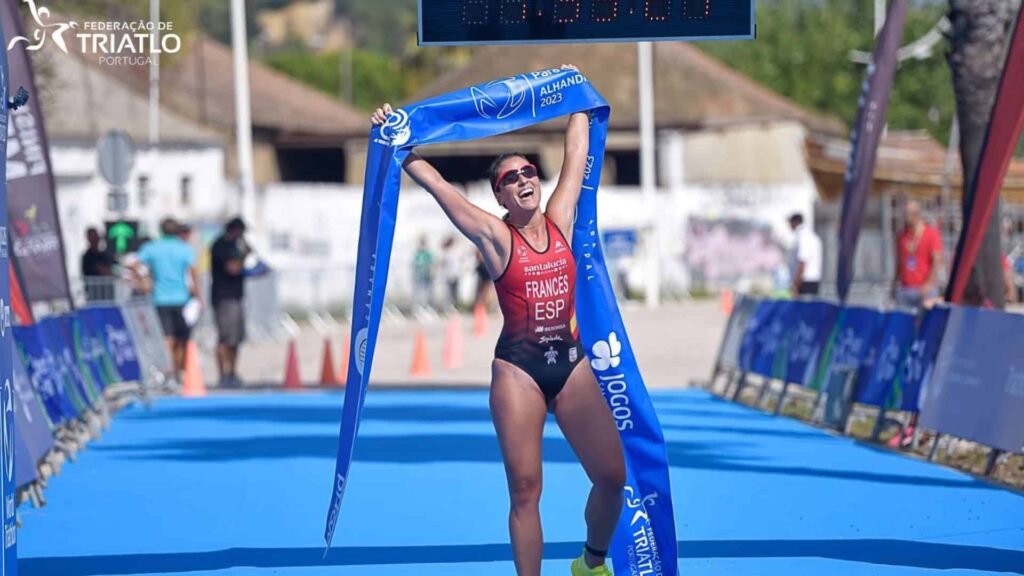 Tres medallas para el triatlón español en la Copa del Mundo de Alhandra