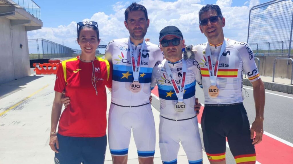 Una plata y dos bronces en la ruta de la Copa del Mundo de Adelaida