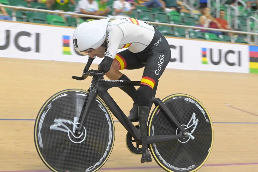 Ricardo Ten, plata en scratch y bronce en el ómnium del Mundial