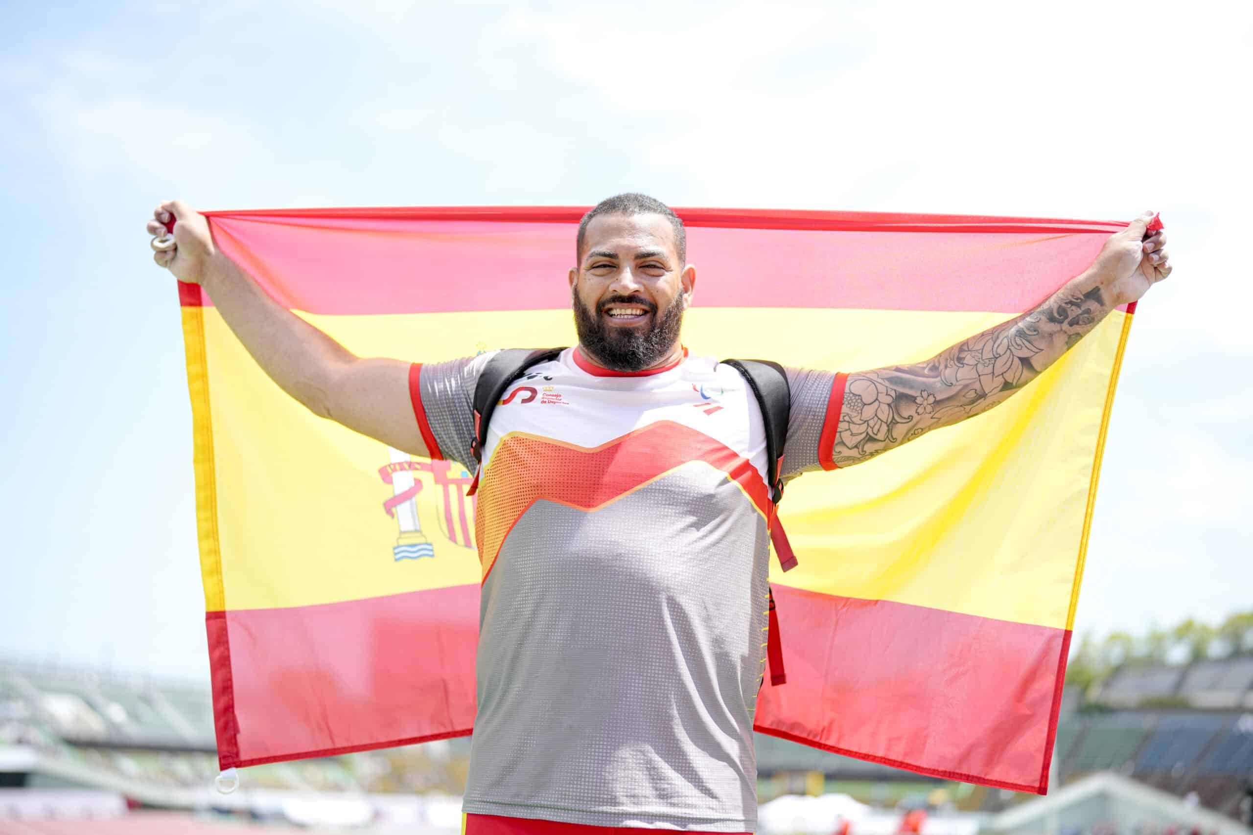 Kim López conquista el oro mundial y un billete para París 2024