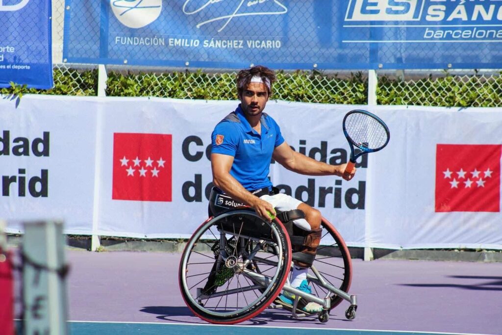 Dani Caverzaschi se impone en la Ciudad de la Raqueta de Madrid