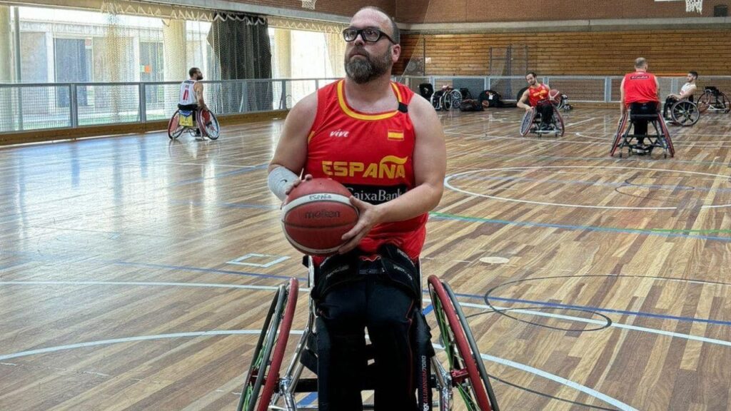 Asier García, un prestidigitador con el balón en la cancha