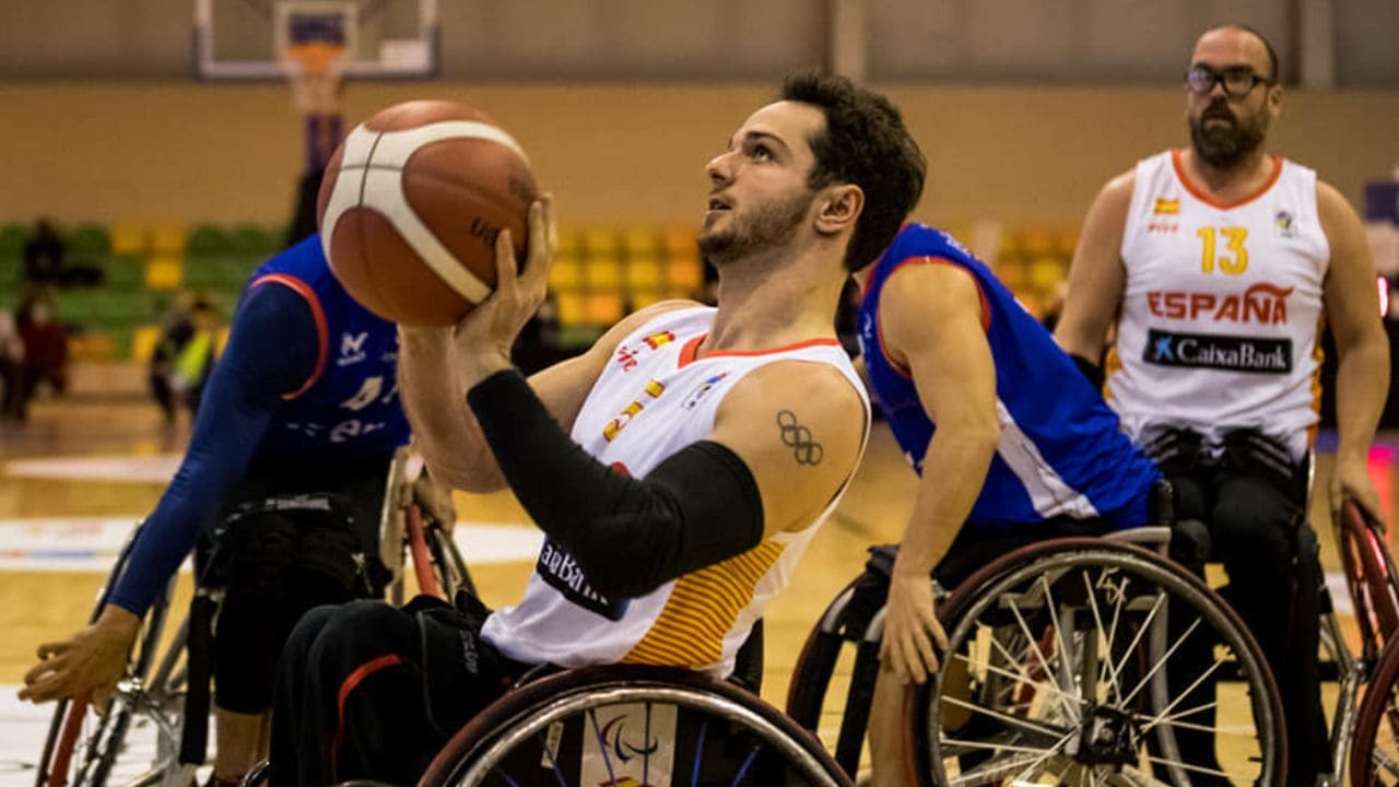 Dani Stix, el pegamento de contacto del baloncesto español