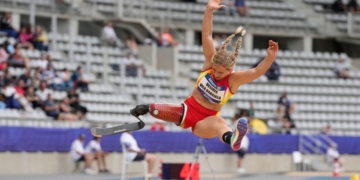 Desirée Vila atletismo paralímpico salto de longitud
