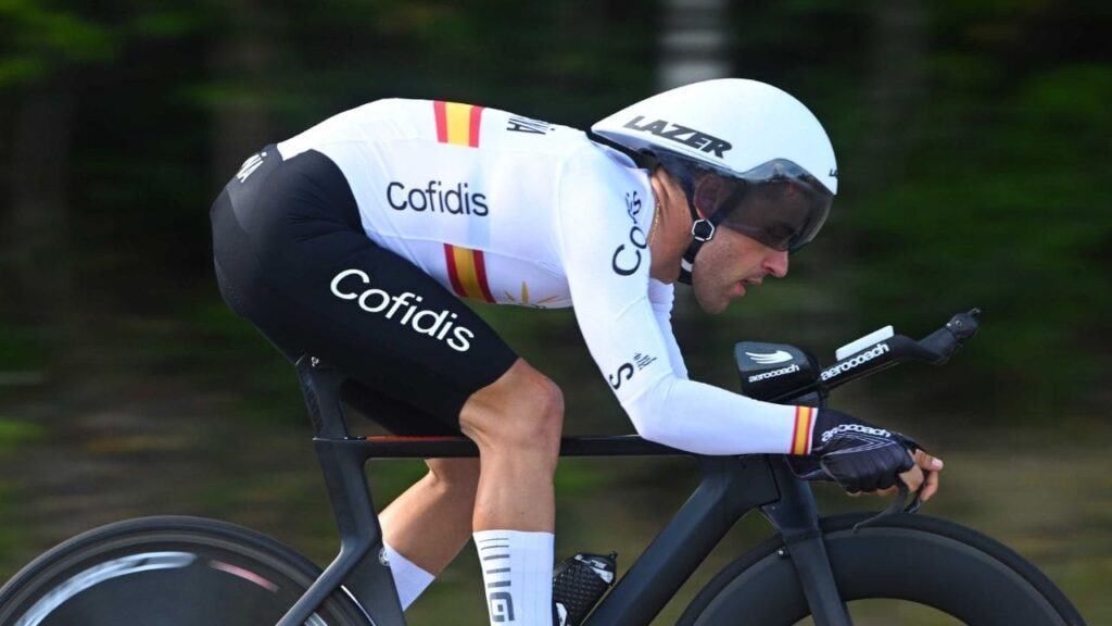 Eduardo Santas, un versátil corredor en la pista y en la carretera