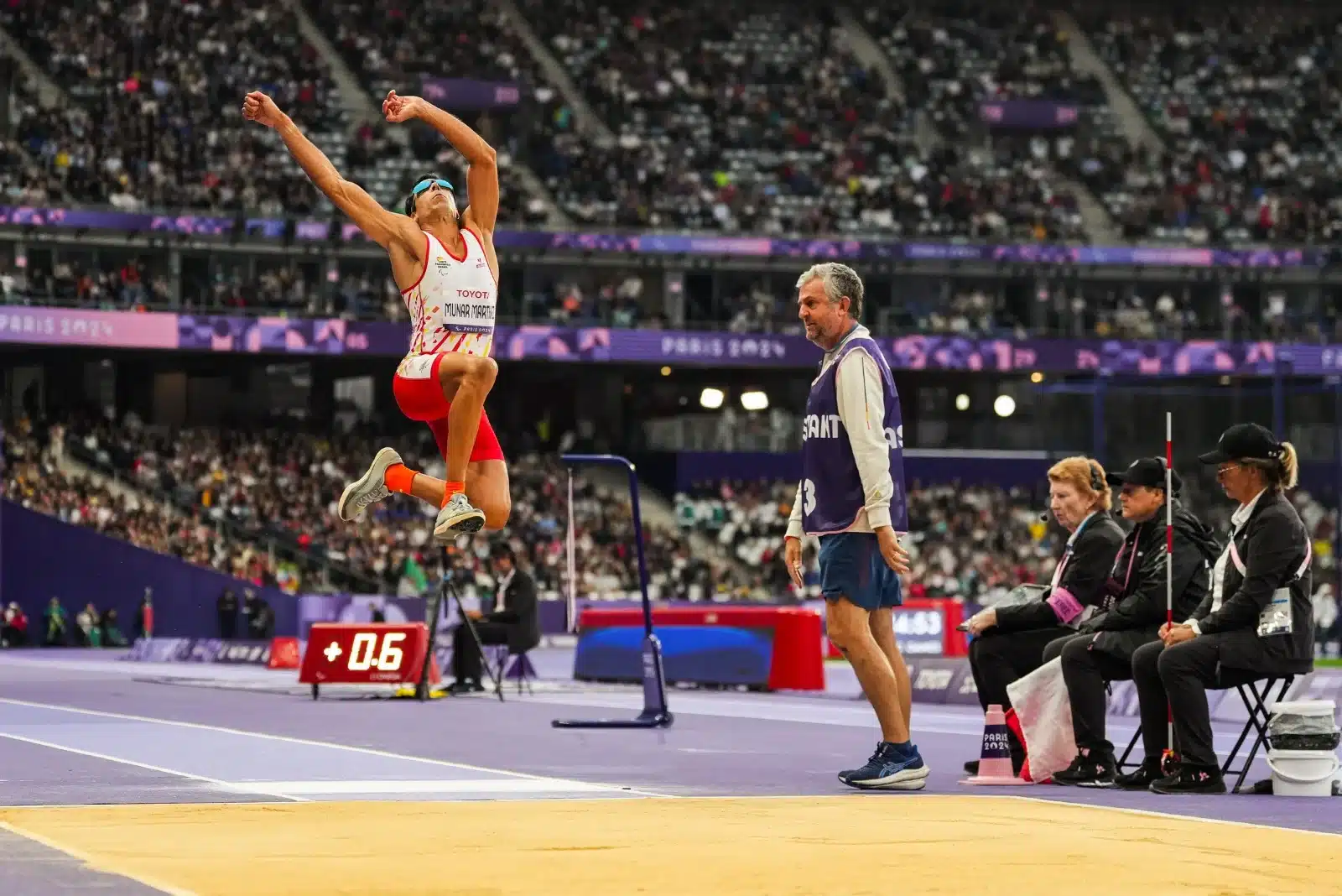 Joan Munar vuela hacia el bronce paralímpico en salto de longitud