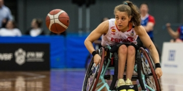 Lourdes Ortega baloncesto en silla de ruedas