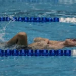 Miguel Ángel Navarro flota en la historia de la natación paralímpica en España