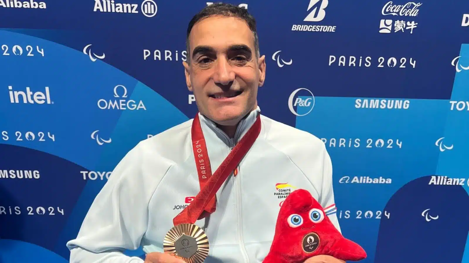 El infalible Miguel Luque alcanza el bronce en 50 braza SB3