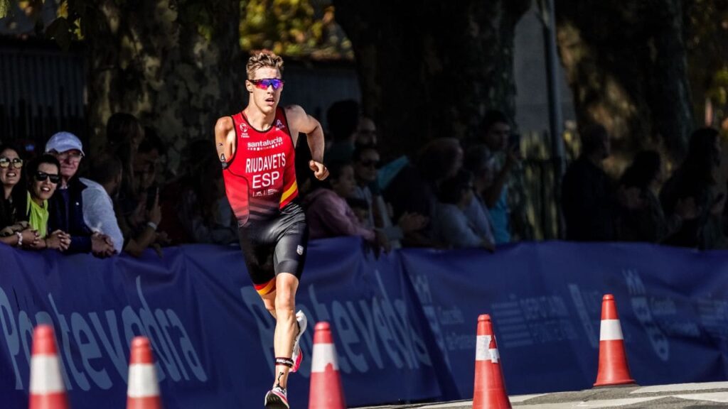 Nil Riudavets, una dulce segunda oportunidad como triatleta
