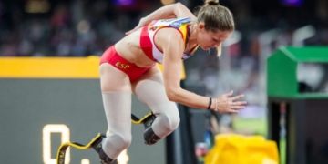 Sara Andrés atleta paralímpica doble amputada