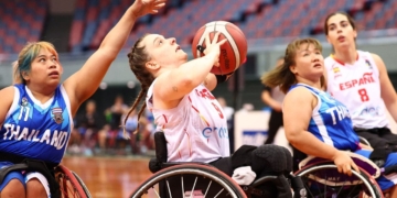 Sara Revuelta baloncesto en silla de ruedas