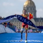 Dani Molina se corona en París con una remontada épica