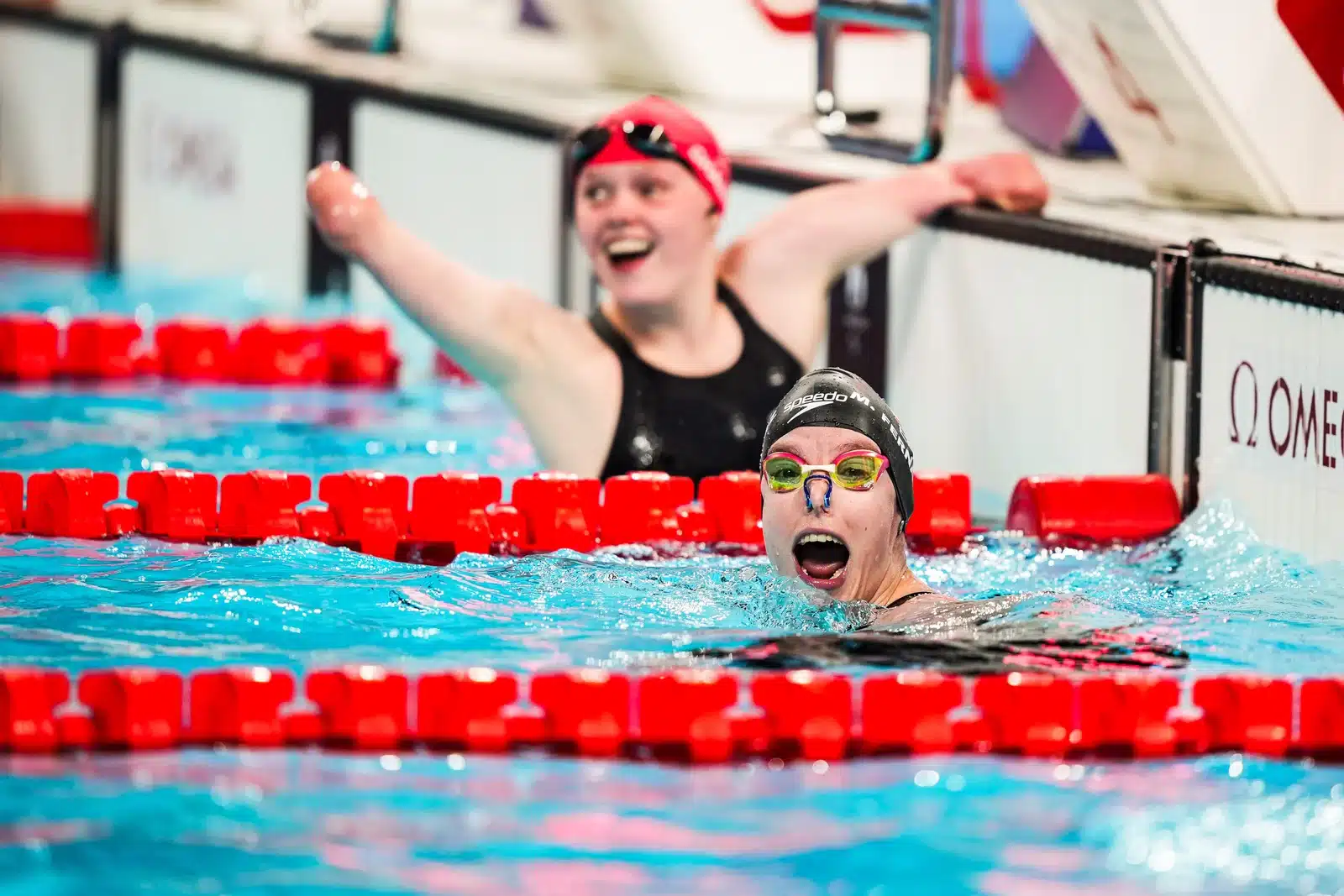Marta Fernández, un bronce de bravura en la piscina La Défense
