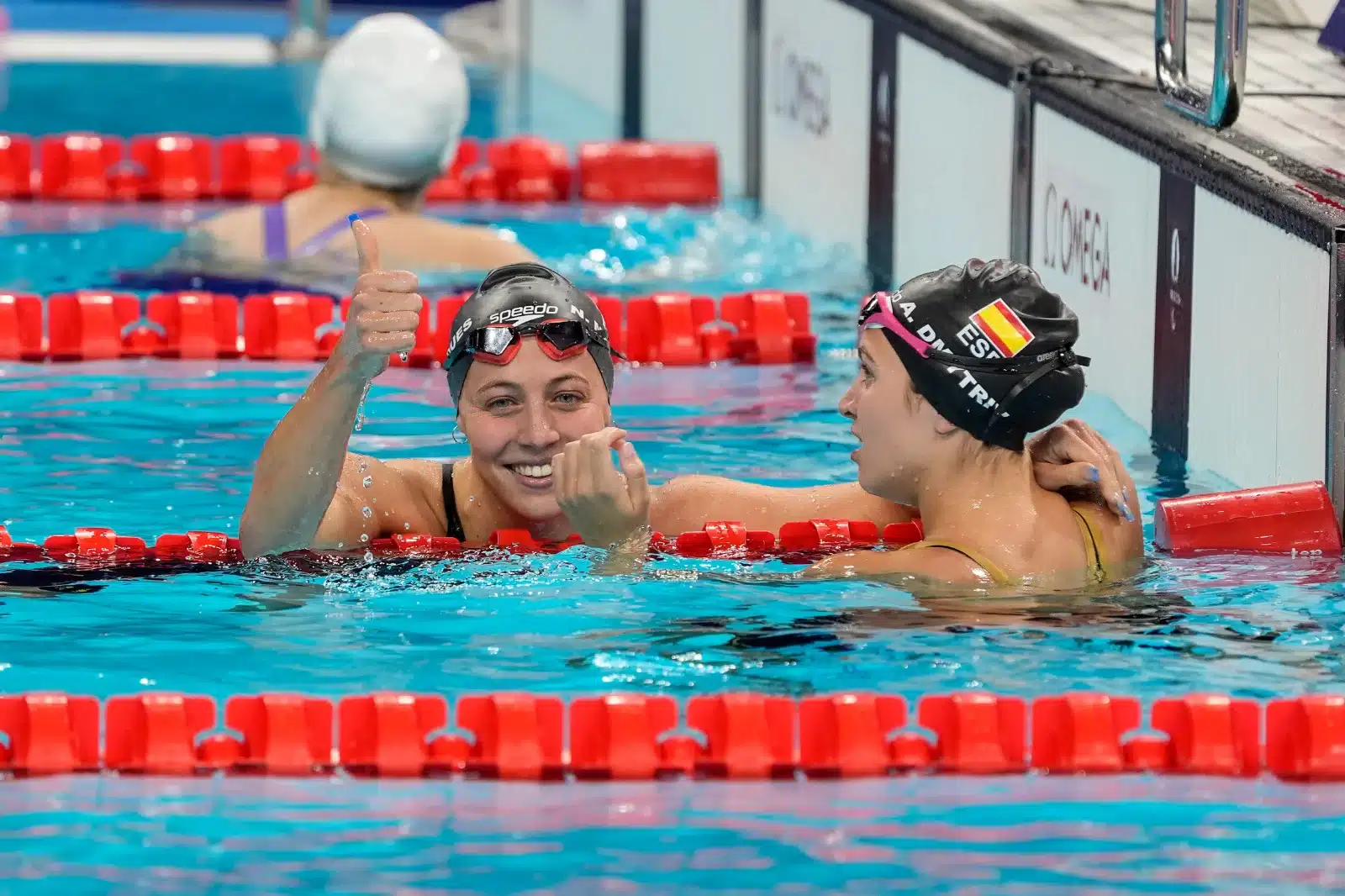 Núria Marquès plata y Tasy Dmytriv bronce en 200 estilos SM9 en París