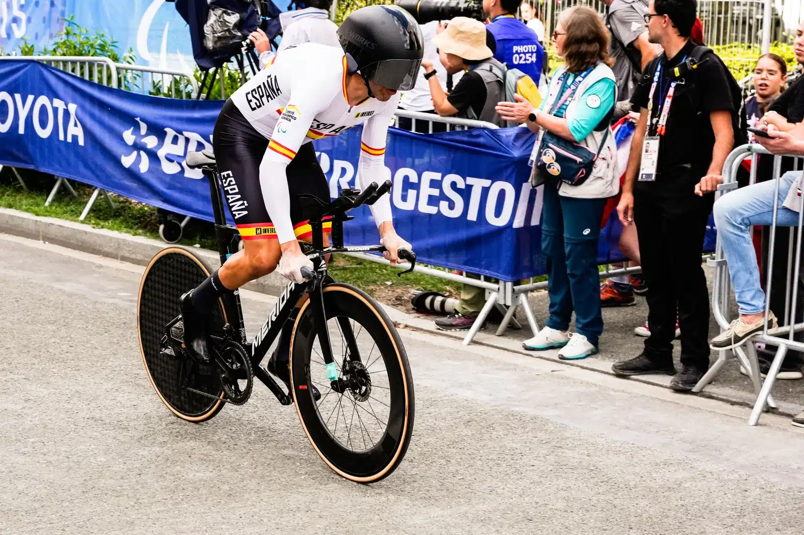 Un resurgir de bronce para Damián Ramos sobre el asfalto de París