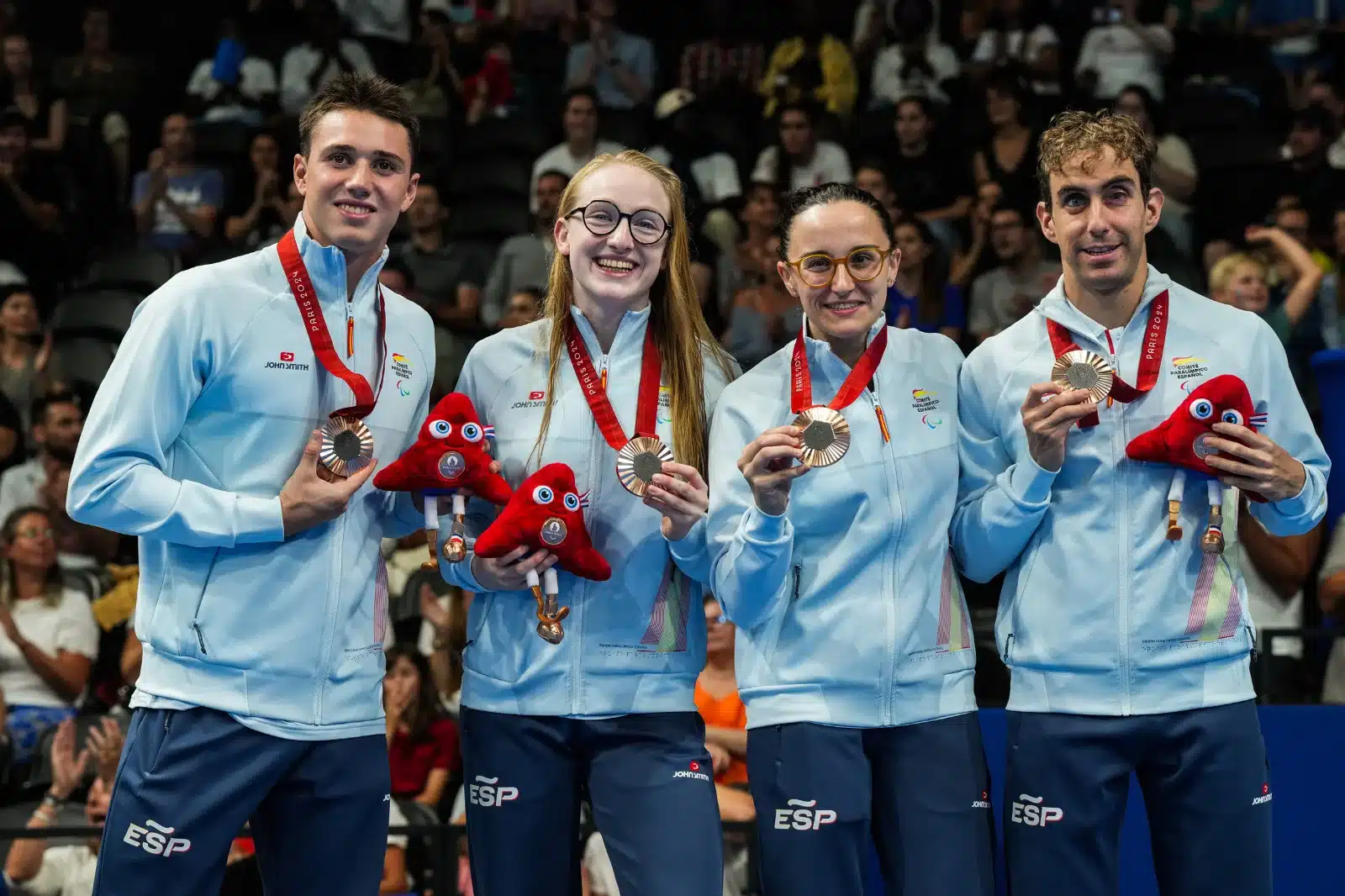 Bronce para el relevo español 4×100 libre mixto 49 puntos