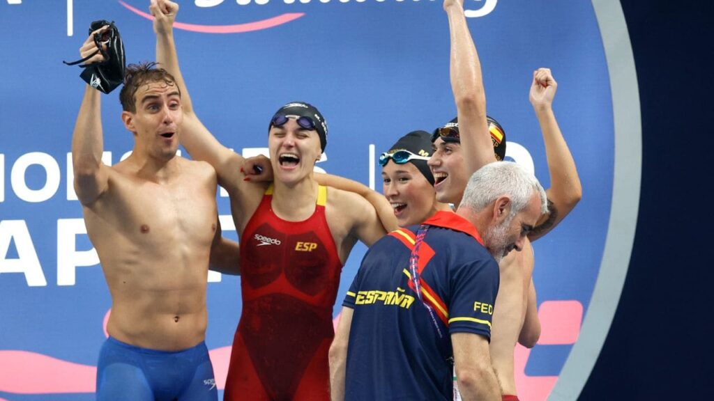 Oro del relevo 4×100 libre mixto y plata de Delia Fontcuberta en el Mundial de Singapur