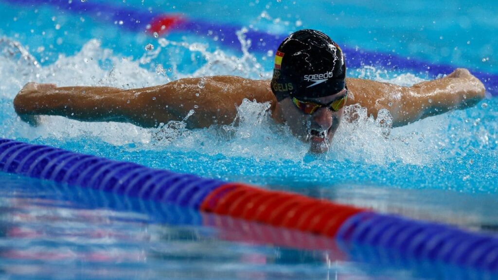 Albert Gelis, de la retirada al resurgir para ser campeón del mundo de natación paralímpica