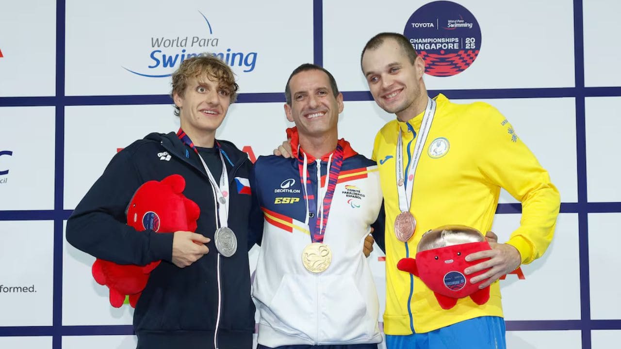 Albert Gelis con el oro en el Mundial de Singapur