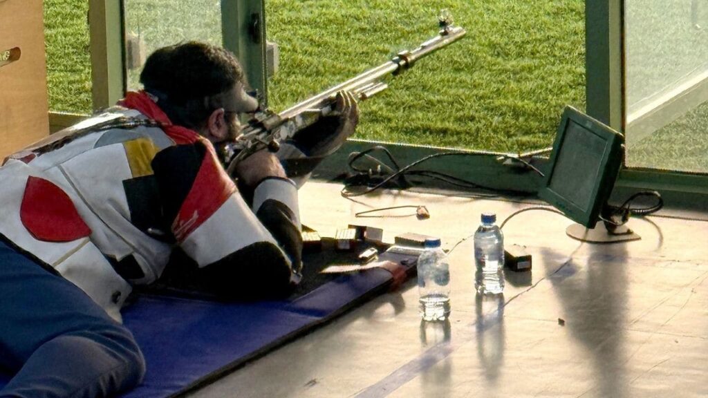 Juan Saavedra plata carabina tendido Copa del Mundo tiro paralímpico Al Ain