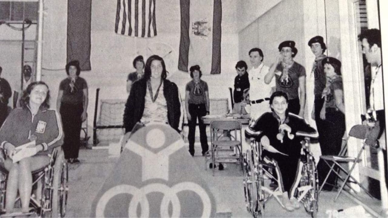 Maite Herreras en el podio Juegos Paralímpicos Toronto 1976