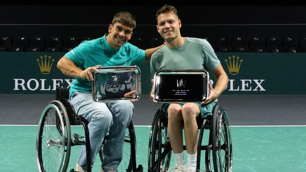 Martín de la Puente gana el Masters de París en dobles en tenis en silla