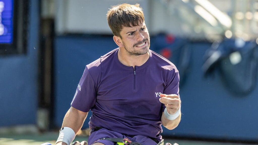 Martín de la Puente se mete en semifinales de la Copa de Maestros de tenis en silla