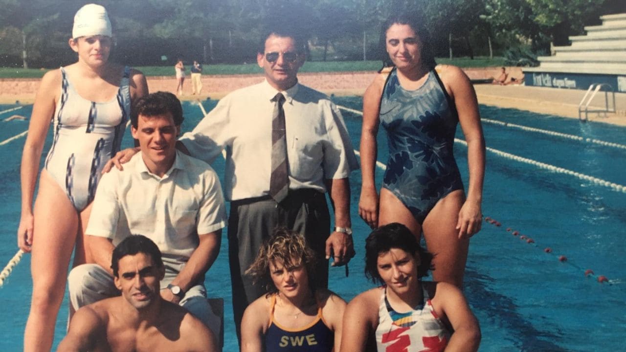 Miguel Carol como entrenador de nadadores paralímpicos