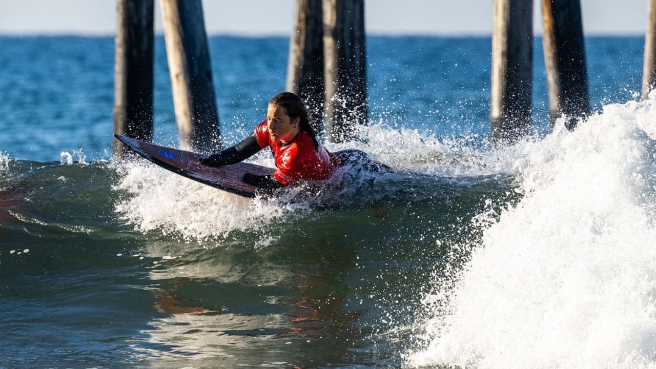 Sarah Almagro campeona del mundo surf adaptado Oceanside