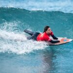 Sarah Almagro en el Mundial de surf adaptado en California Sean Evans