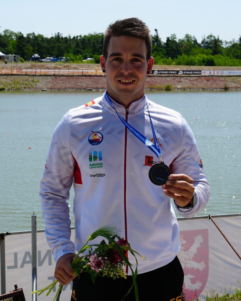 El piragüismo paralímpico español surca el 2025 con una estela de bronces y crecimiento