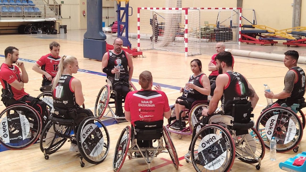 Bidaideak Bilbao sigue colíder Superliga baloncesto silla ruedas