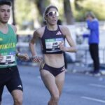 Elena Congost en Valencia con su nuevo guía Roger Sans