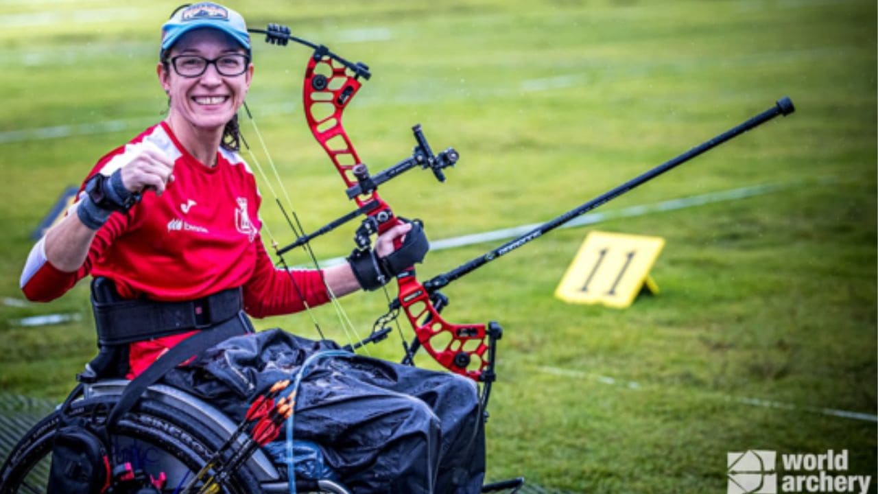 Isabel Fernández tiro con arco paralímpico