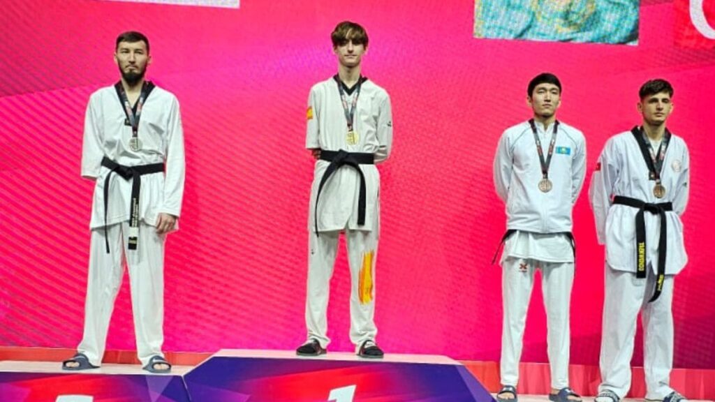 El taekwondo paralímpico español crece a golpe de medalla con Joel Martín y Rachid El Hayani
