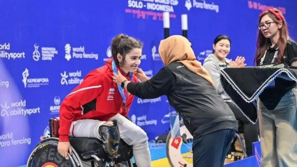 La esgrima española en silla de ruedas mantiene su impulso con Judith Rodríguez al frente