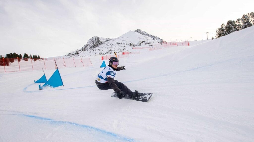 Emilio Redondo surfea la nieve hacia los Juegos Paralímpicos de Milán-Cortina 2026