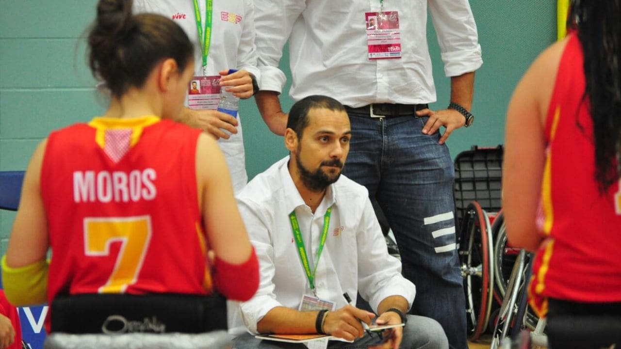 Abraham Carrión dirigió a la selección española de baloncesto en silla
